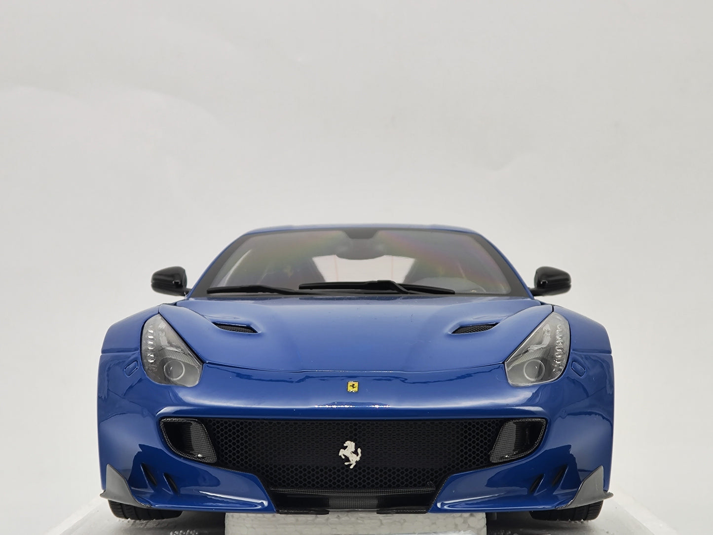 BBR 1/18 Ferrari F12 TDF Blue All - Open Alloy Model Car Model