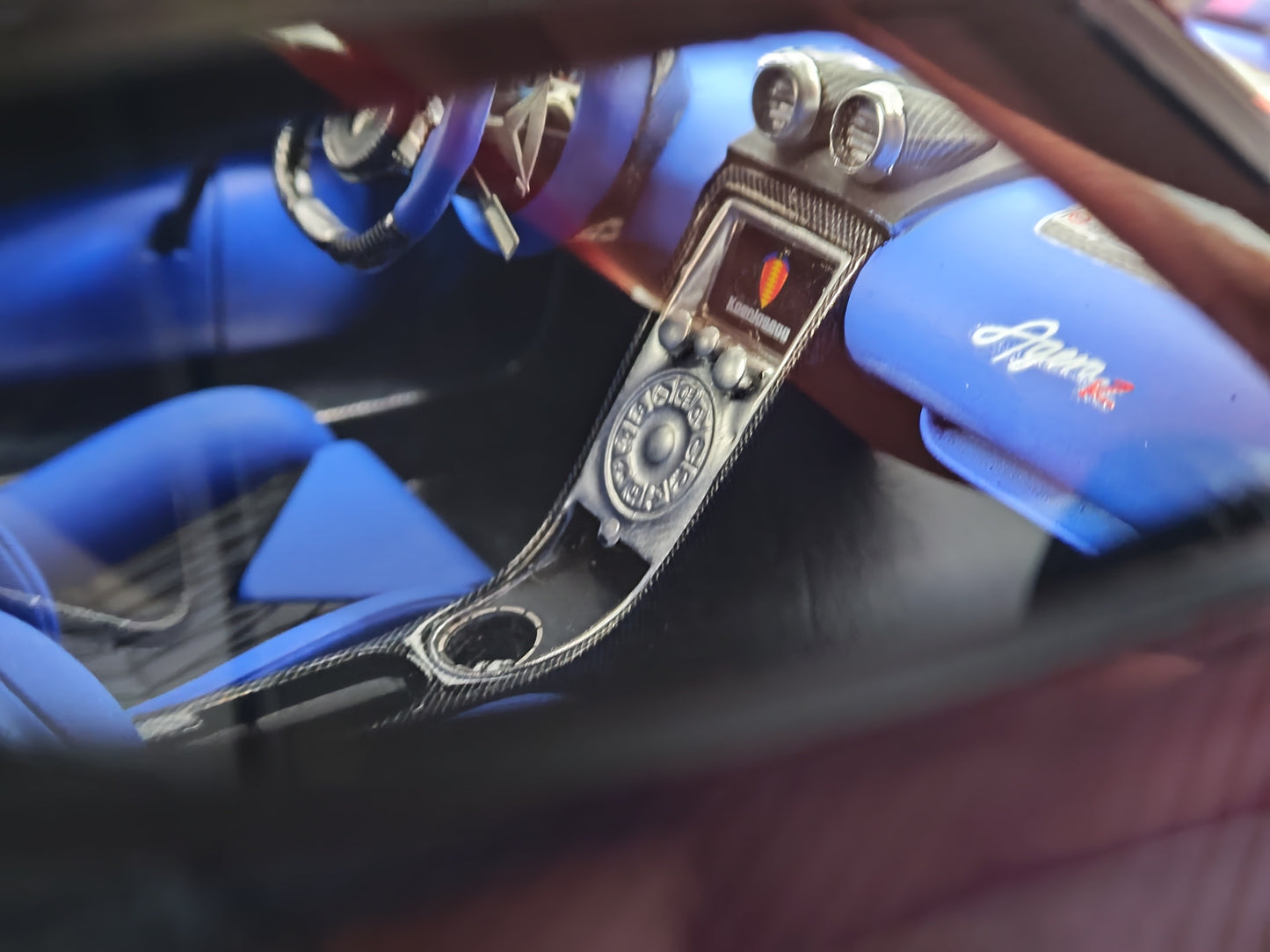 Frontiart 1/18 Koenigsegg Agera RS Carbon Blue Red Line Limited Edition Simulation Model Car