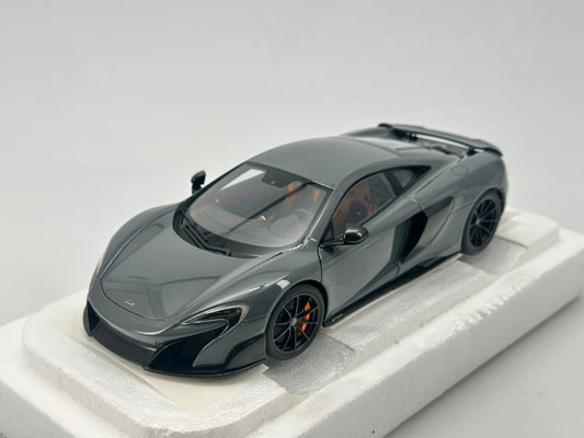 Auto Art 1/18 McLaren 675LT Grey Simulation Model Car
