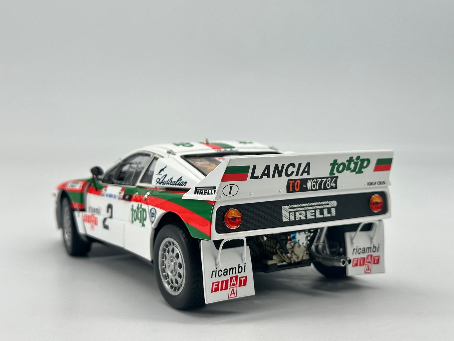 Kyosho 1/18 Lancia 037 1984 Piancavallo alloy car model