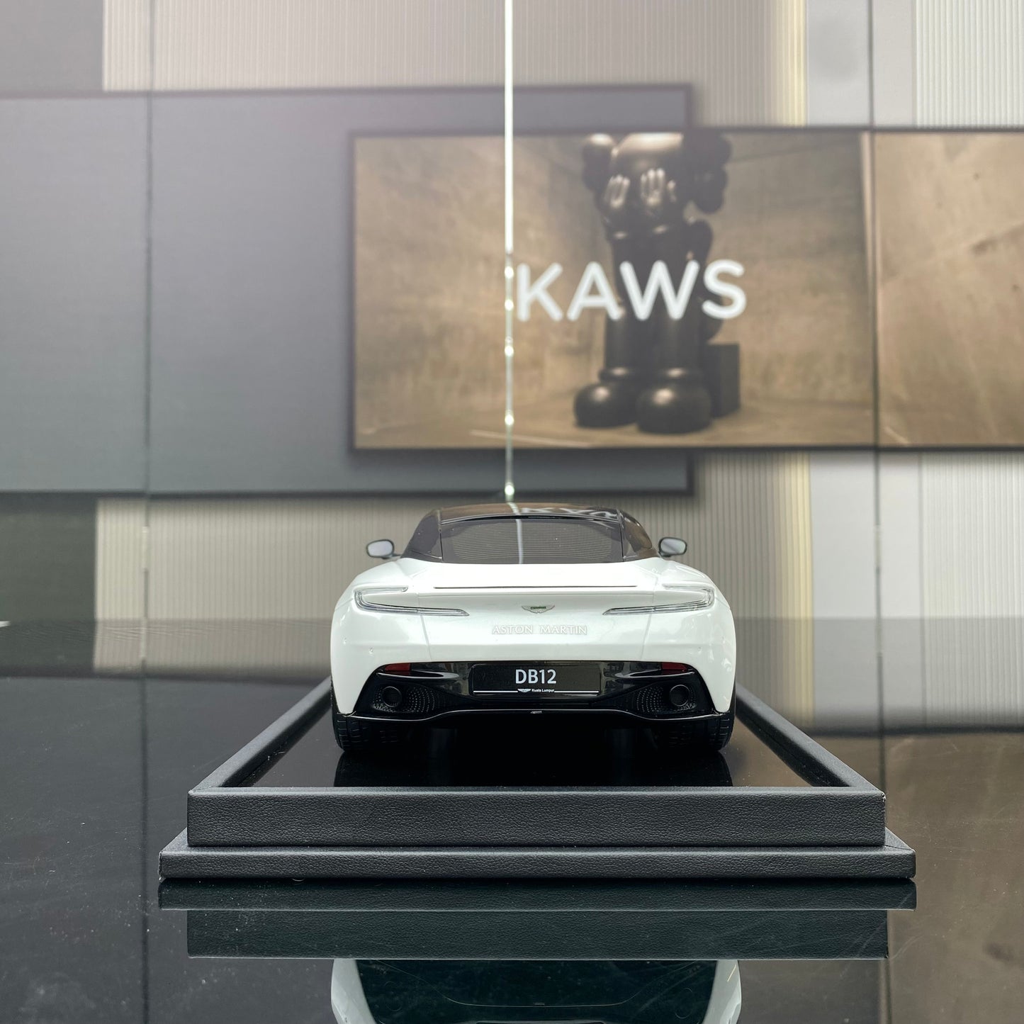 Aston Martin DB12 Coupé edición limitada, modelo de coche, regalo, MH 1/18