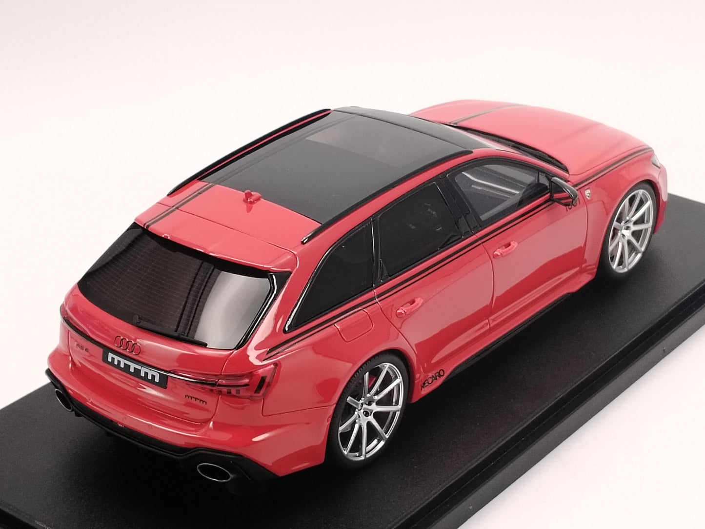 GT Spirit 1/18 Audi RS6(C8)MTM AVANT Red Simulation Car Model