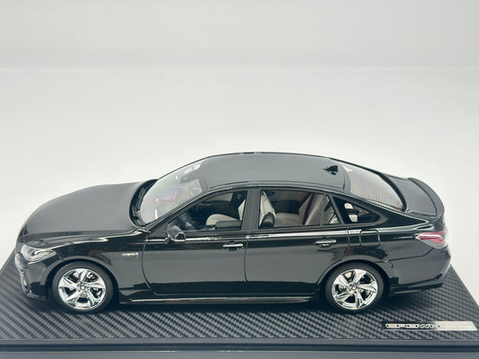 Ignition Model 1/18 Toyota Crown Black Resin Model Car