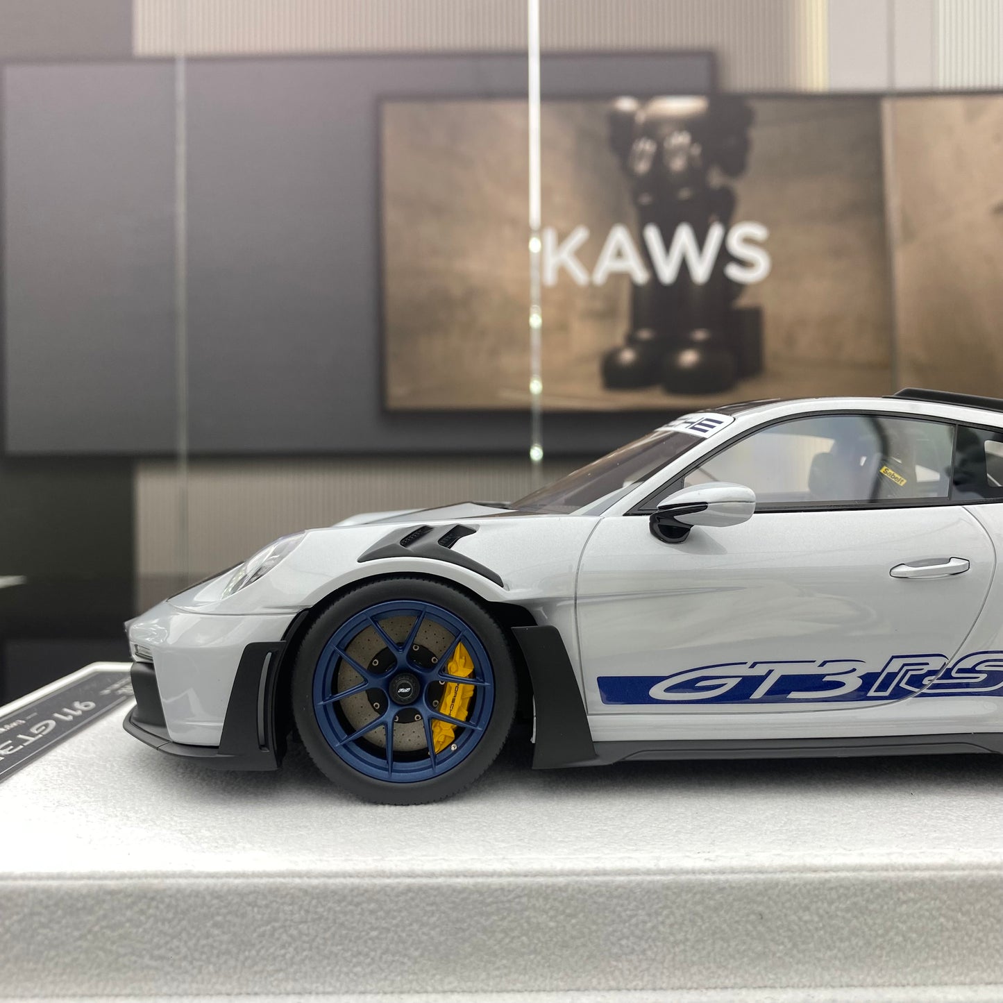 FuelMe 1/18 Porsche 992 GT3RS Nürburgring limited edition simulation car model