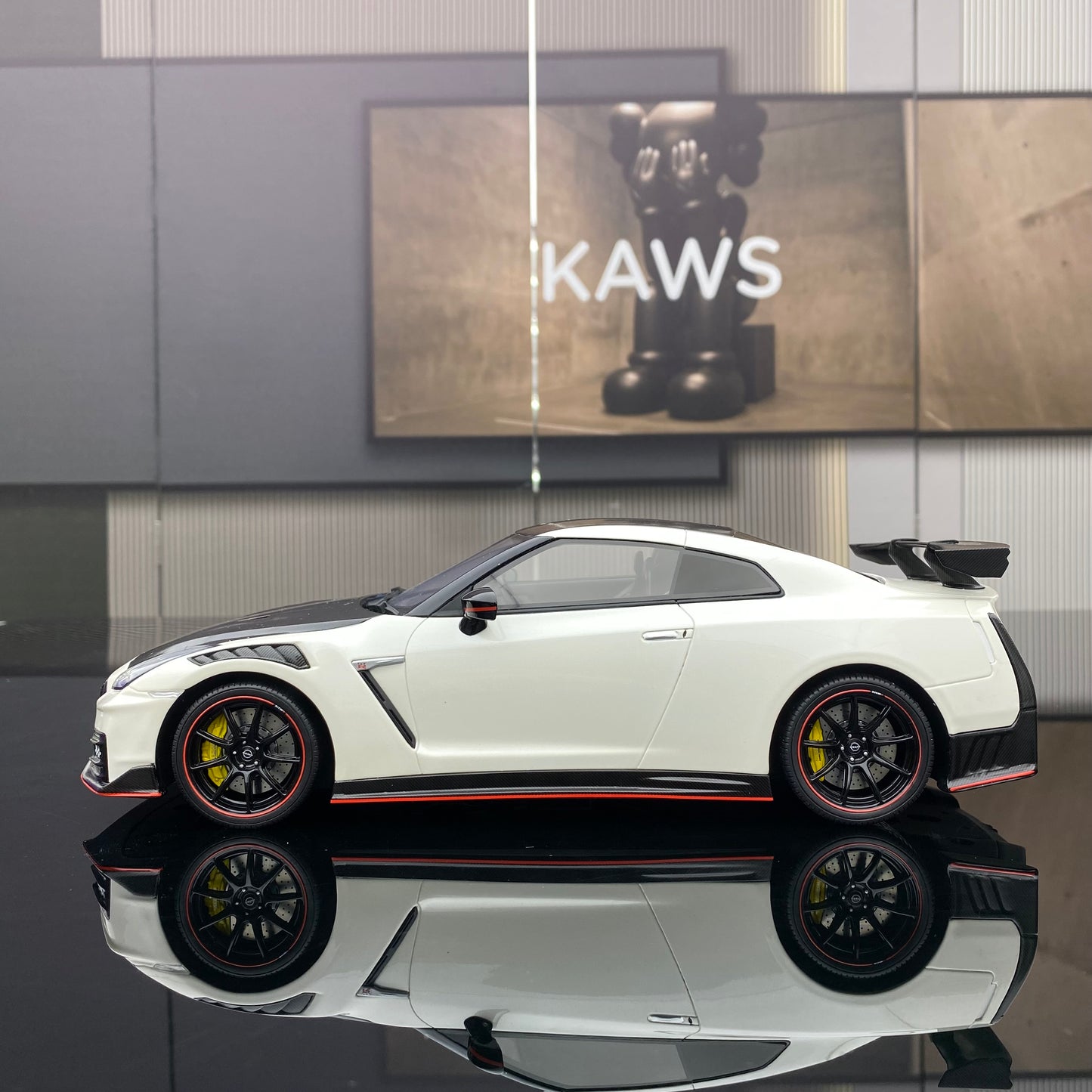 kyosho 1/18 Nissan GT-R NISMO 2024 Special Edition
