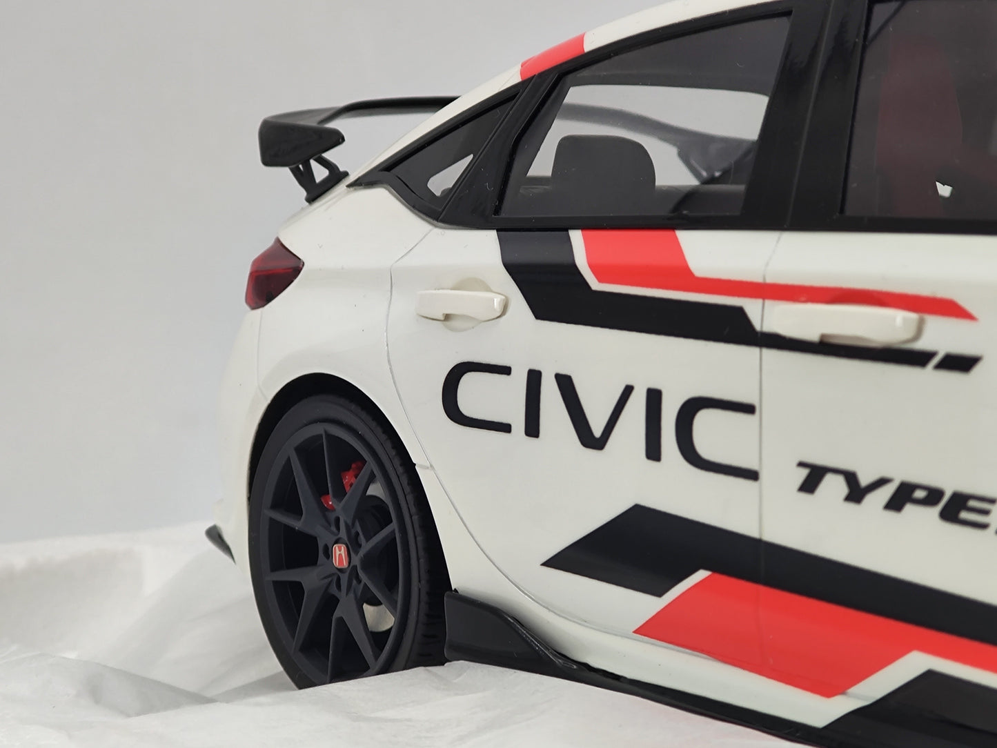 Topspeed 1/18 Honda Civic Type R Resin Model Car Model
