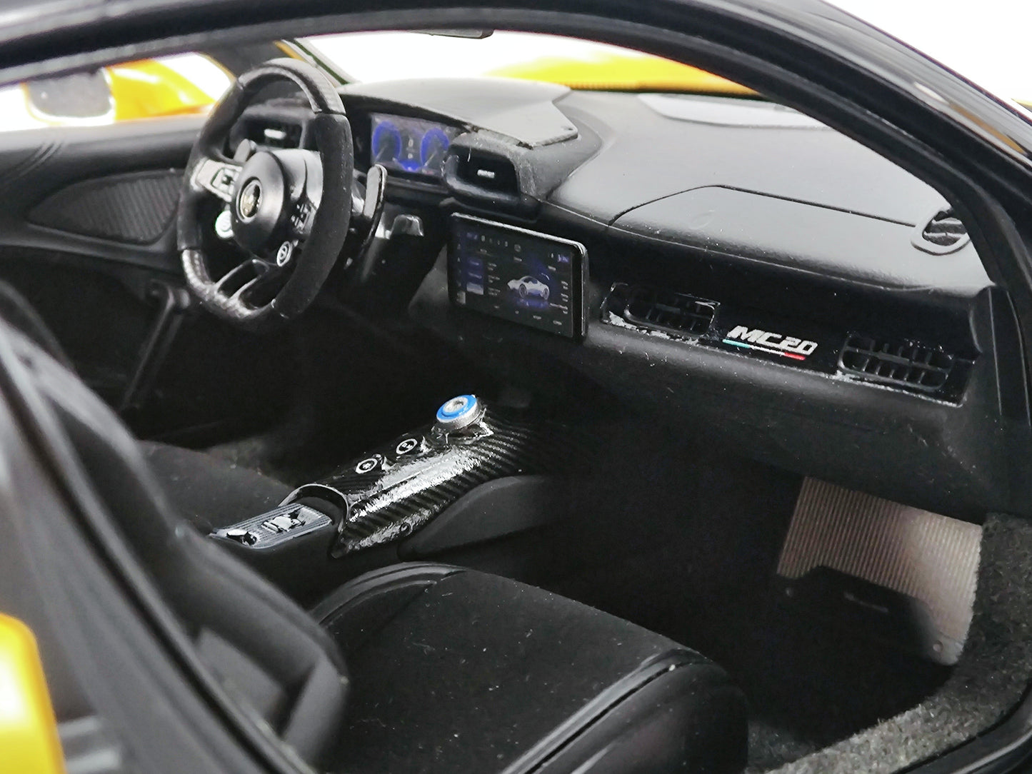 BBR 1/18 Maserati MC20 Yellow Alloy Car Model