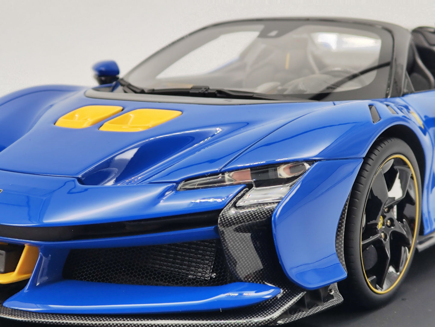 BBR 1/18 Ferrari SF90 XX Spider Blue Resin Closed Model Car