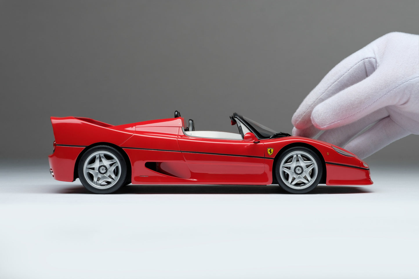 Amalgam 1/18 Ferrari F50 convertible high-end simulation car model ornaments
