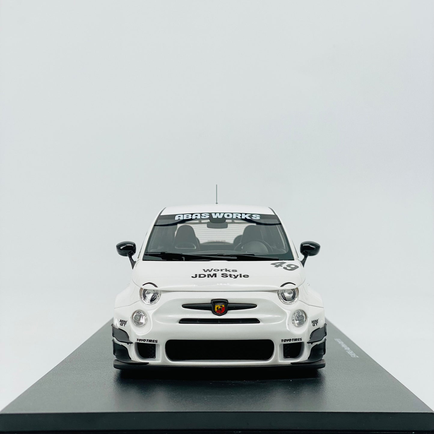 Topspeed 1/18 Abarth 595 LBWK simulation car model