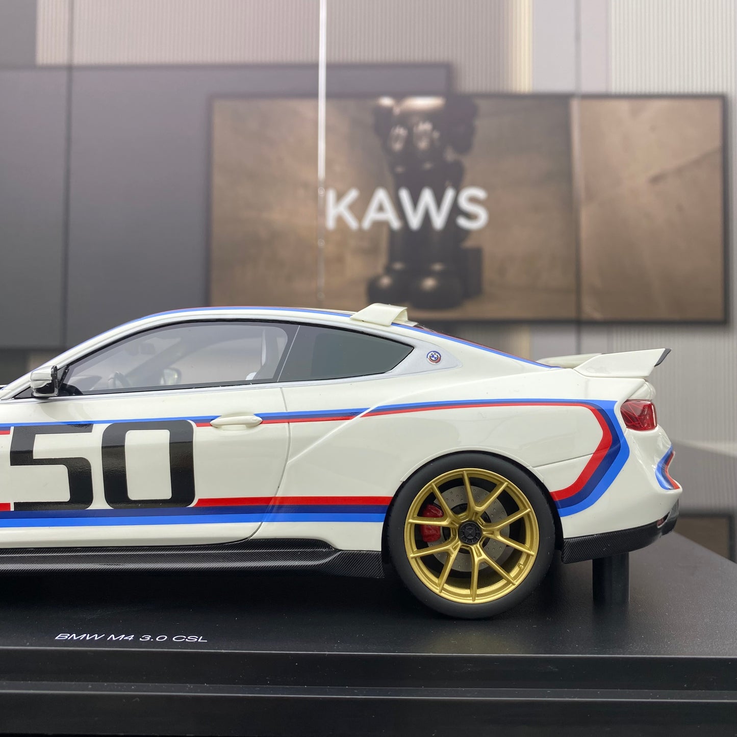 Topspeed 1:18 BMW M4 3.0 CSL simulation car model