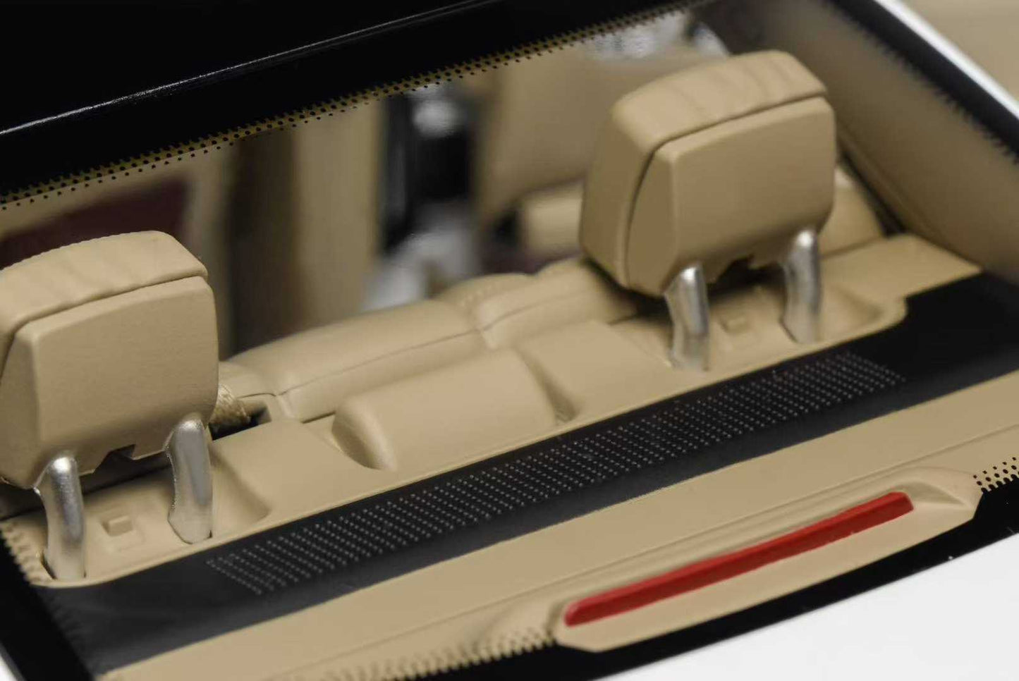 MOTORHELIX 1/18 All-Opening Alloy Car Model Mercedes Benz S-Class S600L AMG (W221)