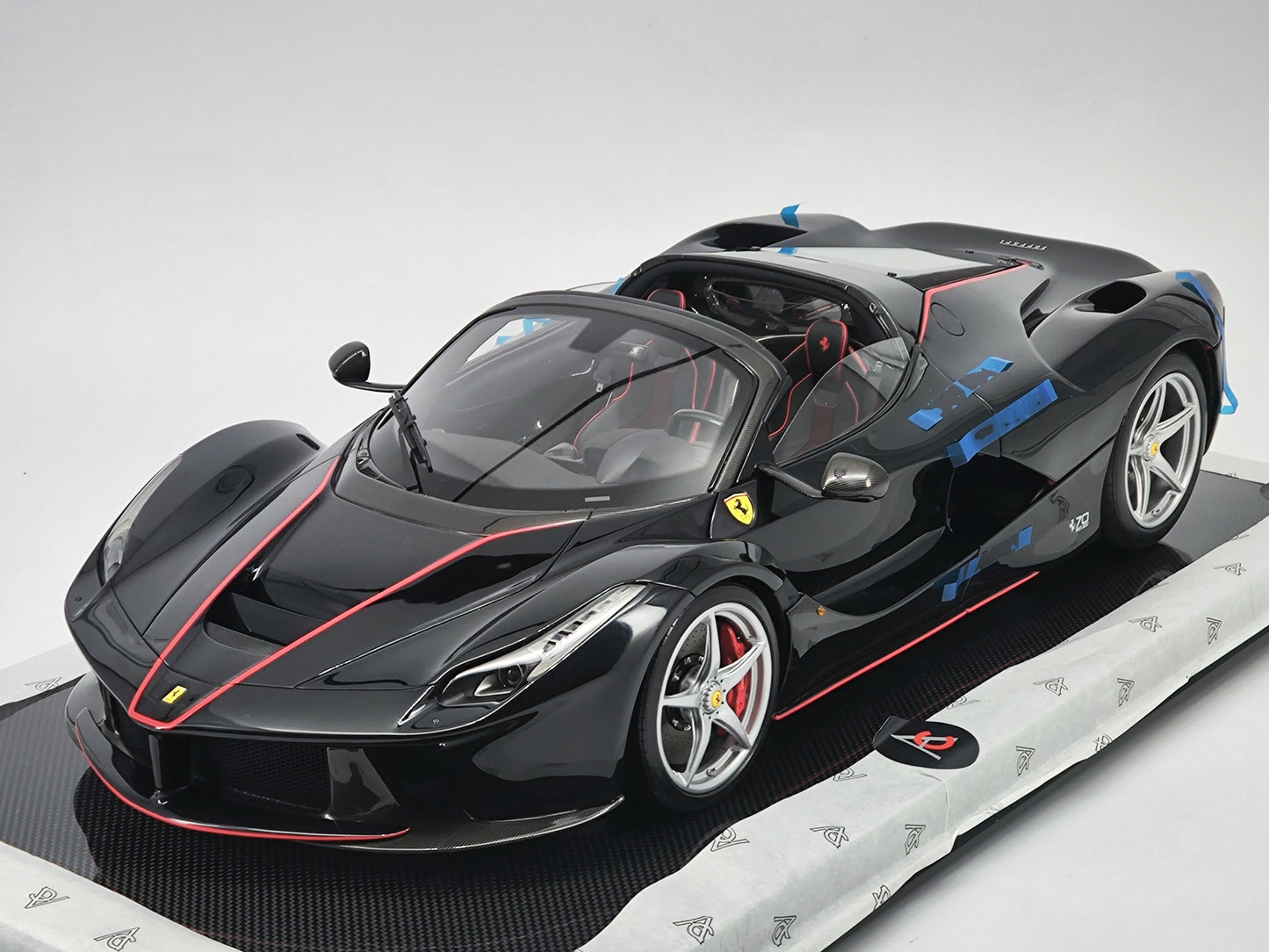 Amalgam 1/8 Ferrari LaFerrari Convertible Black High-end Simulation Car Model Ornaments
