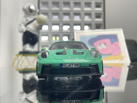 NOREV 1/18 Porsche 911 992 GT3RS alloy full-open simulation car model ornaments