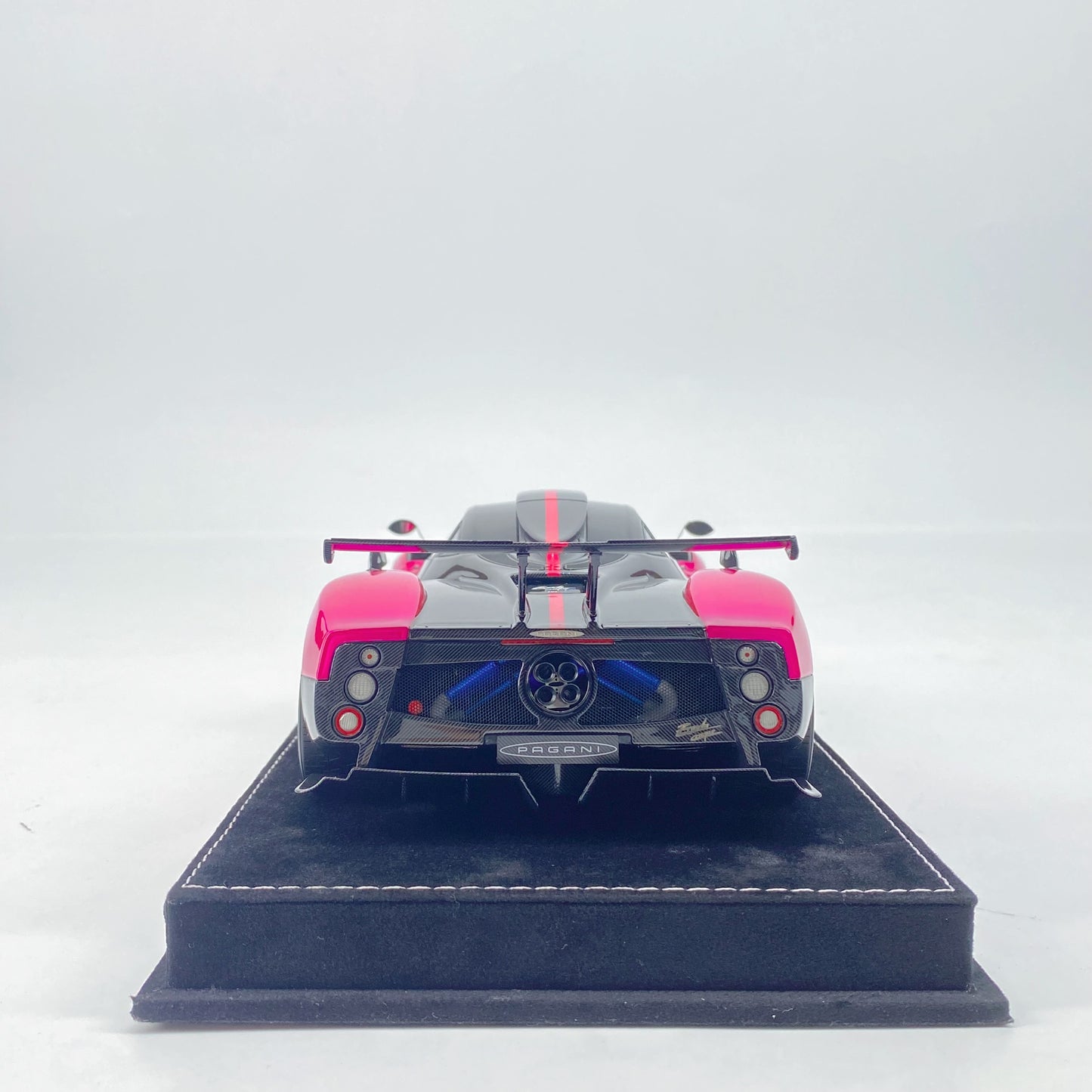 HH Model 1/18 Pagani Zonda Cinque Coupe Limited Edition Model Car