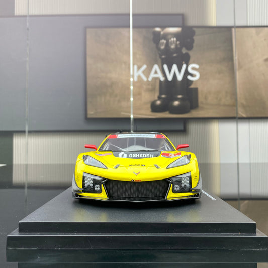 Chevrolet Corvette Z06 GT3 R #3 TS0570 a escala 1:18