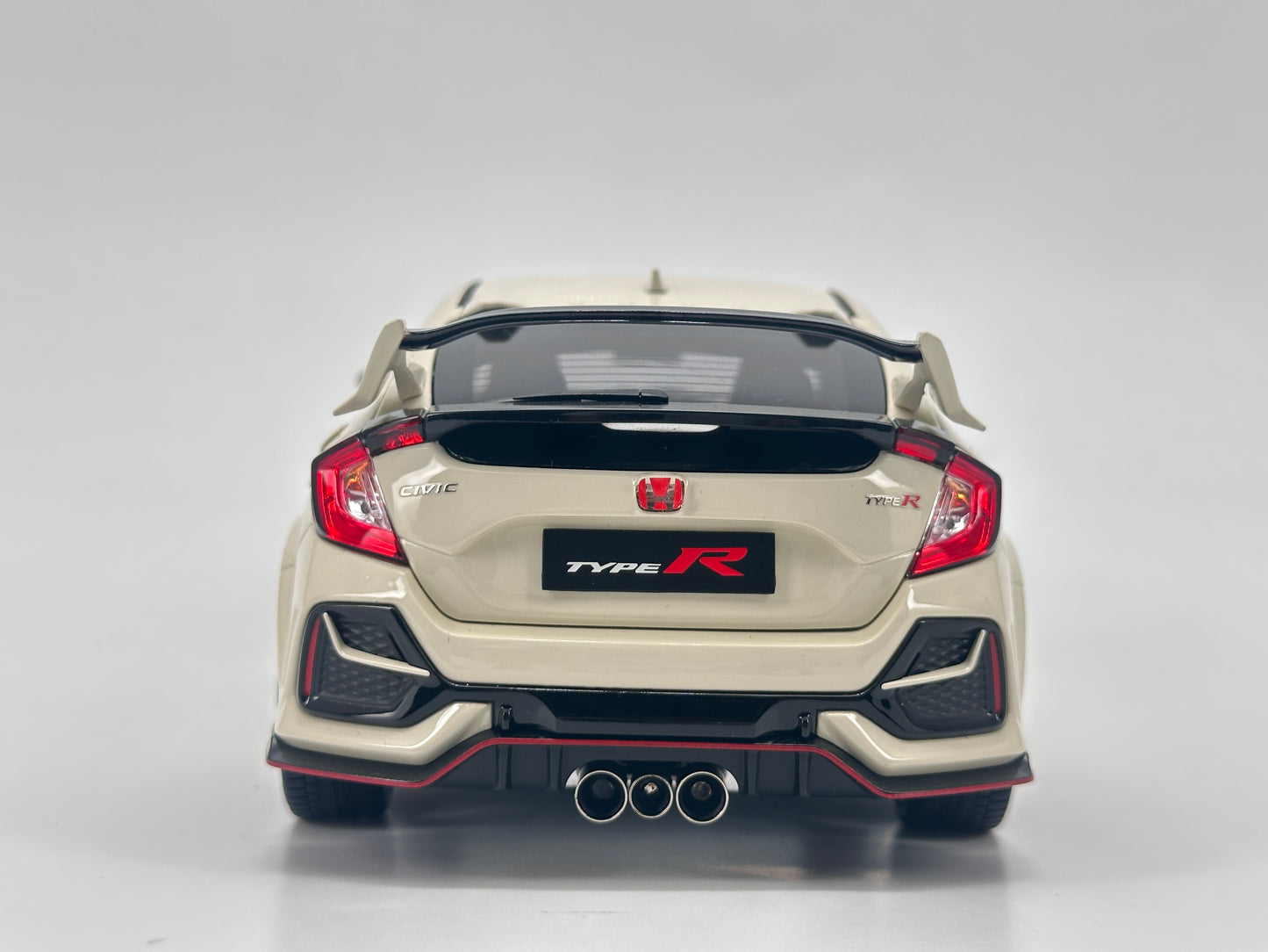 LCD 1/18 Honda Civic TYPE R FK8 White Alloy Car Model