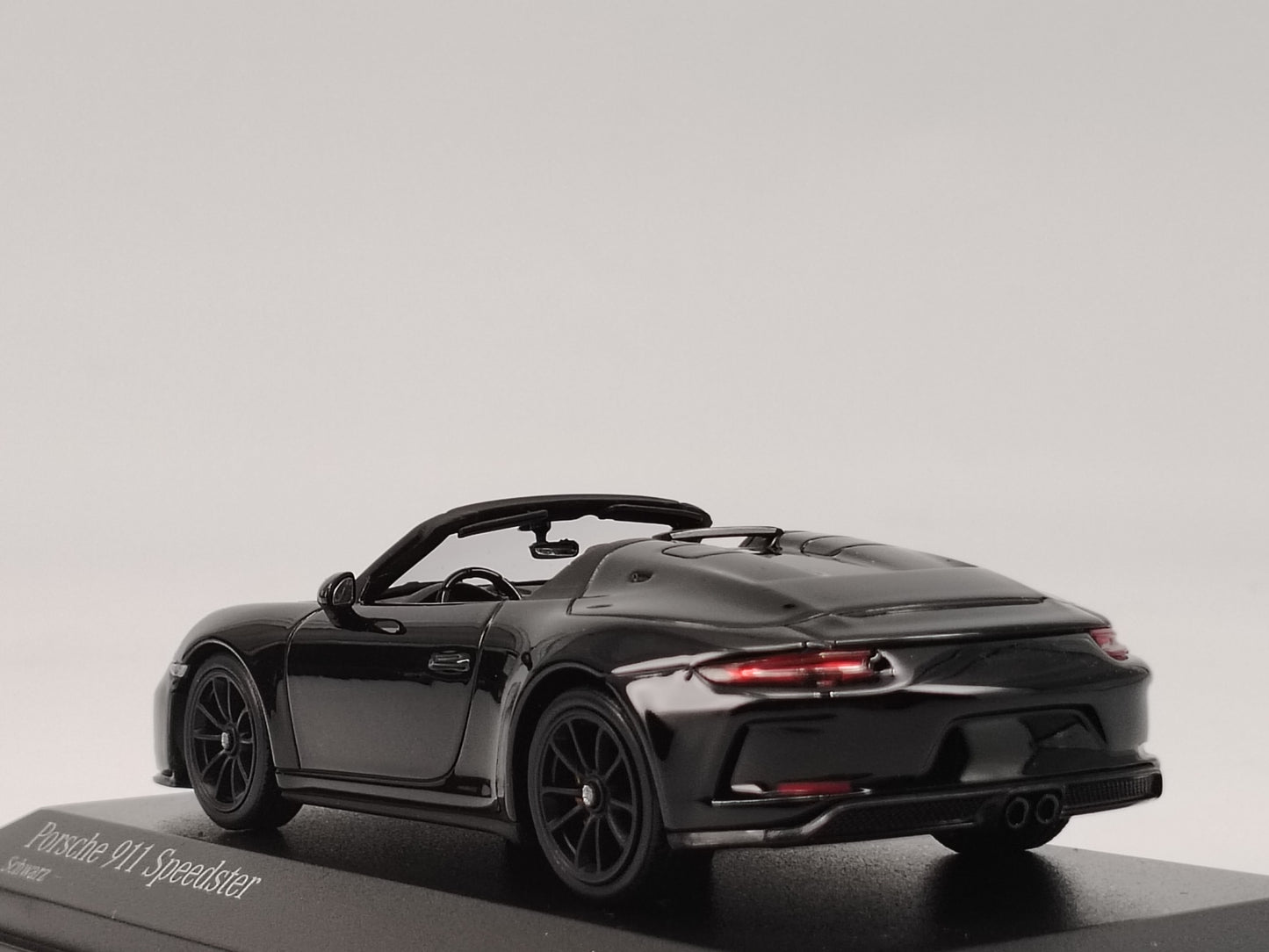 MINICHAMPS 1/43 Porsche 911(991)SPEEDSTER 2019 Black Alloy Model 410061134