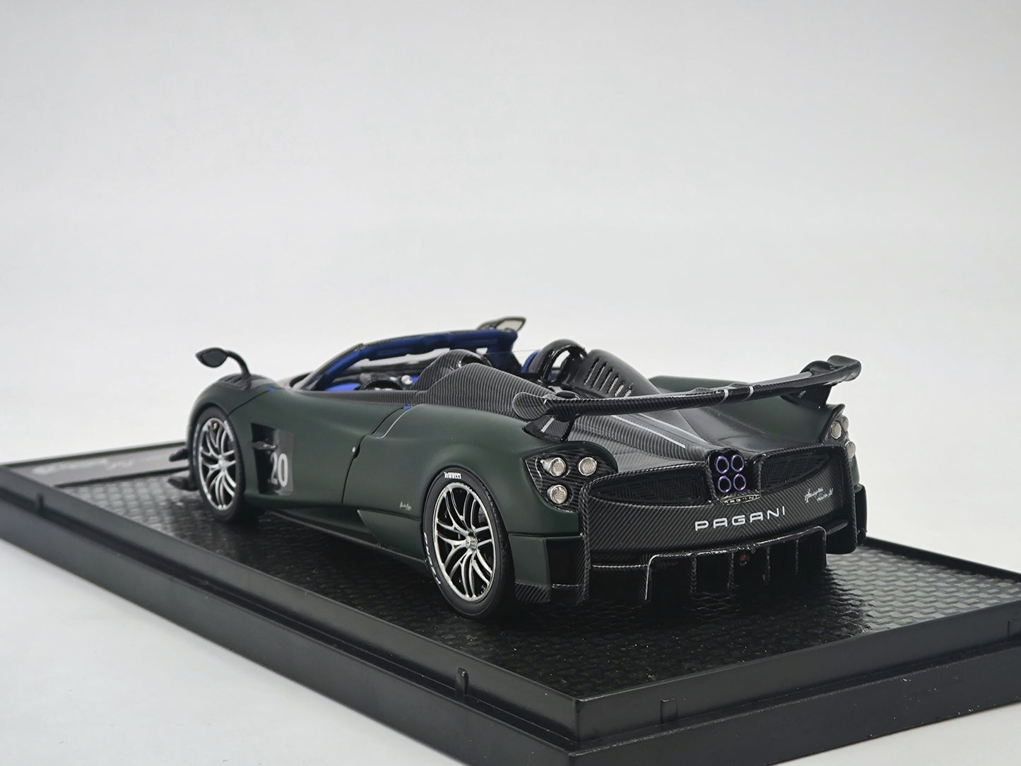 BBR 1/43 Pagani Huaya BC Convertible Simulation Car Model