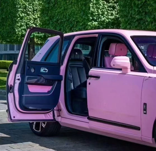 HH Model 1/18 Rolls-Royce Cullinan Black Badge Series II