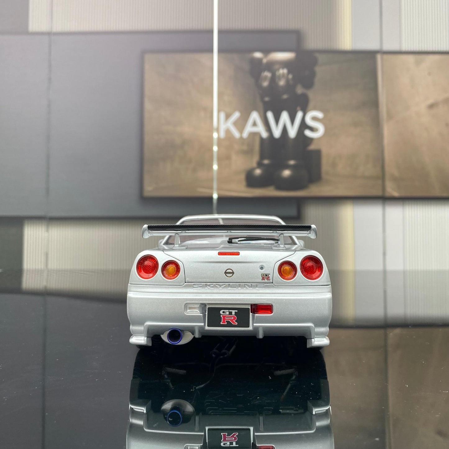 MOTORHELIX 1/18 NISMO SKYLINE GT-R (R34) NISMO CUSTOMIZED alloy full-open simulation car model