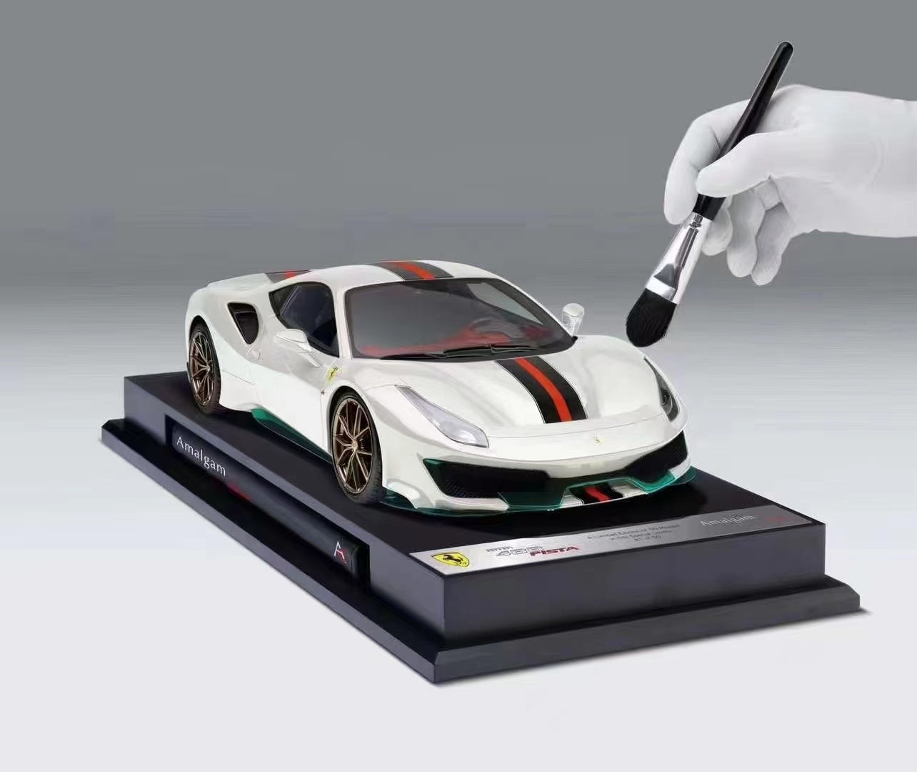 Amalgam 1/18 Ferrari 488pista Limited Edition Custom Simulation Model Car