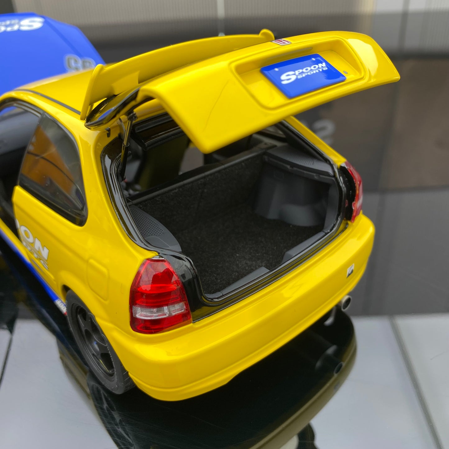 MOTORHELIX MH 1/18 Honda Civic Type R(EK9) alloy full-open simulation model