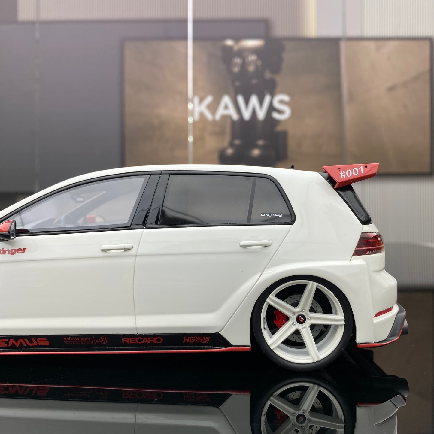 OTTO 1/18 Volkswagen GOLF VII GTI OETTINGER PURE white car model
