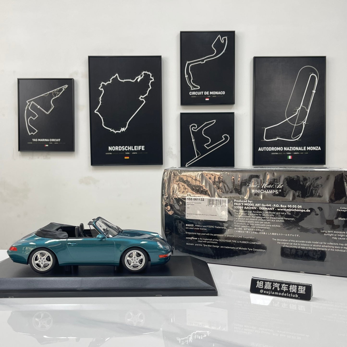 MINICHAMPS 1/18 Porsche 911 (993) Cabriolet – Metallic Green (155061132)
