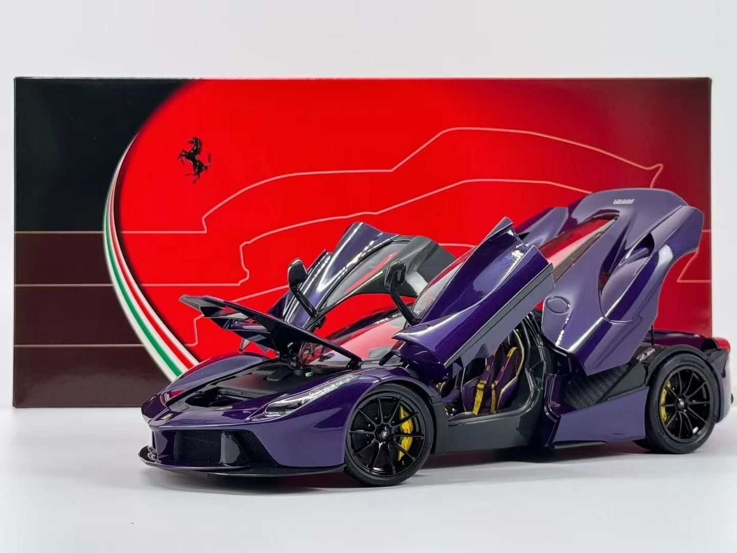 BBR 1/18 Ferrari LaFerrari Alloy Fully Open Purple Limited Edition Model Car