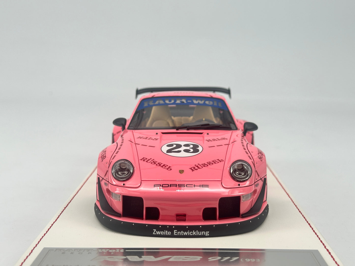DG 1/18 Porsche RWB Pink Pig Limited Edition Simulation Model Car