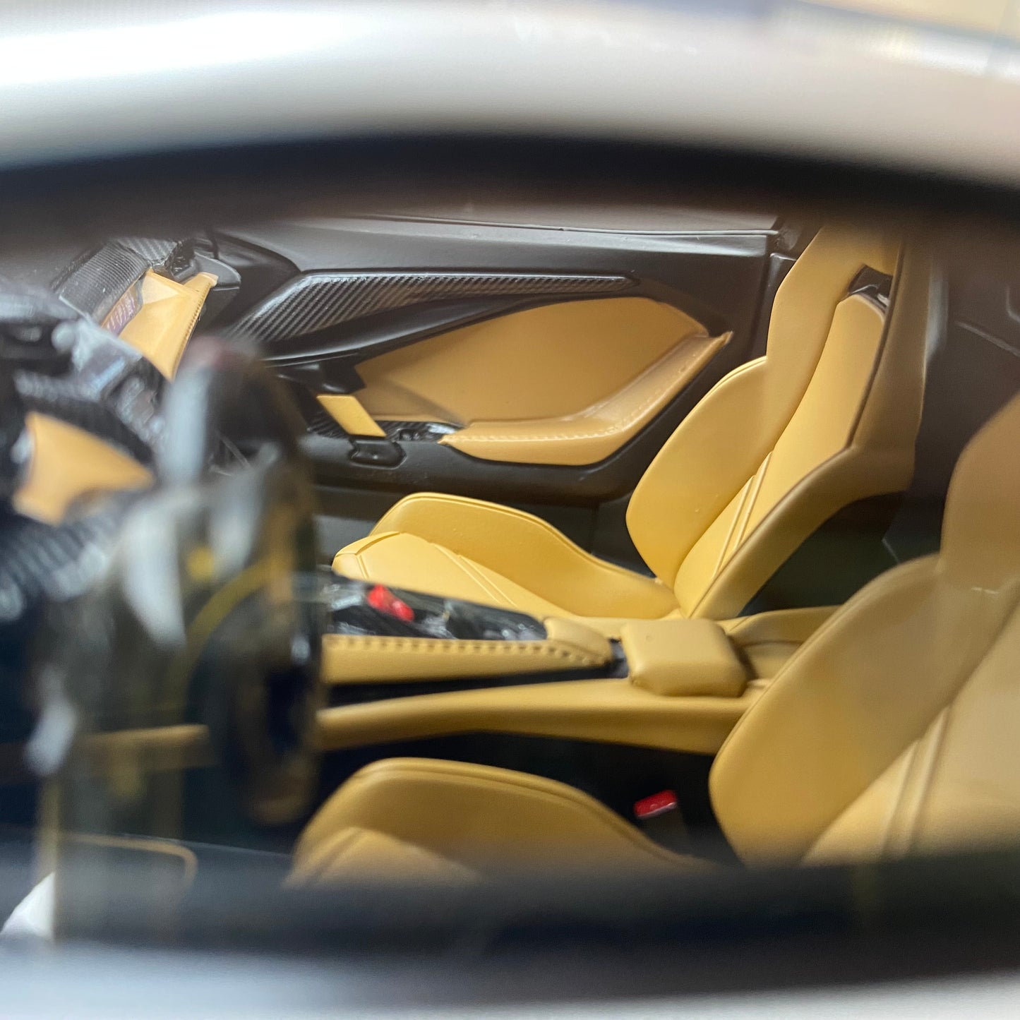 Adorno de modelo de coche de edición limitada Lamborghini Reveulto RUNNER 1/18
