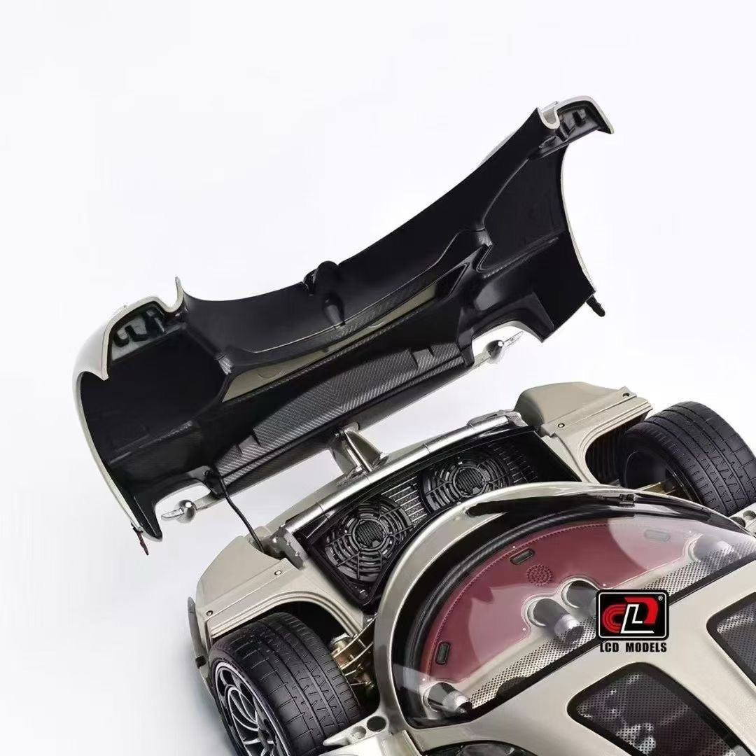 LCD 1/18 Pagani Utopia Alloy Fully Opening Car Model Ornament