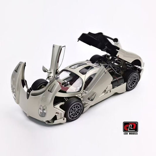LCD 1/18 Pagani Utopia Alloy Fully Opening Car Model Ornament