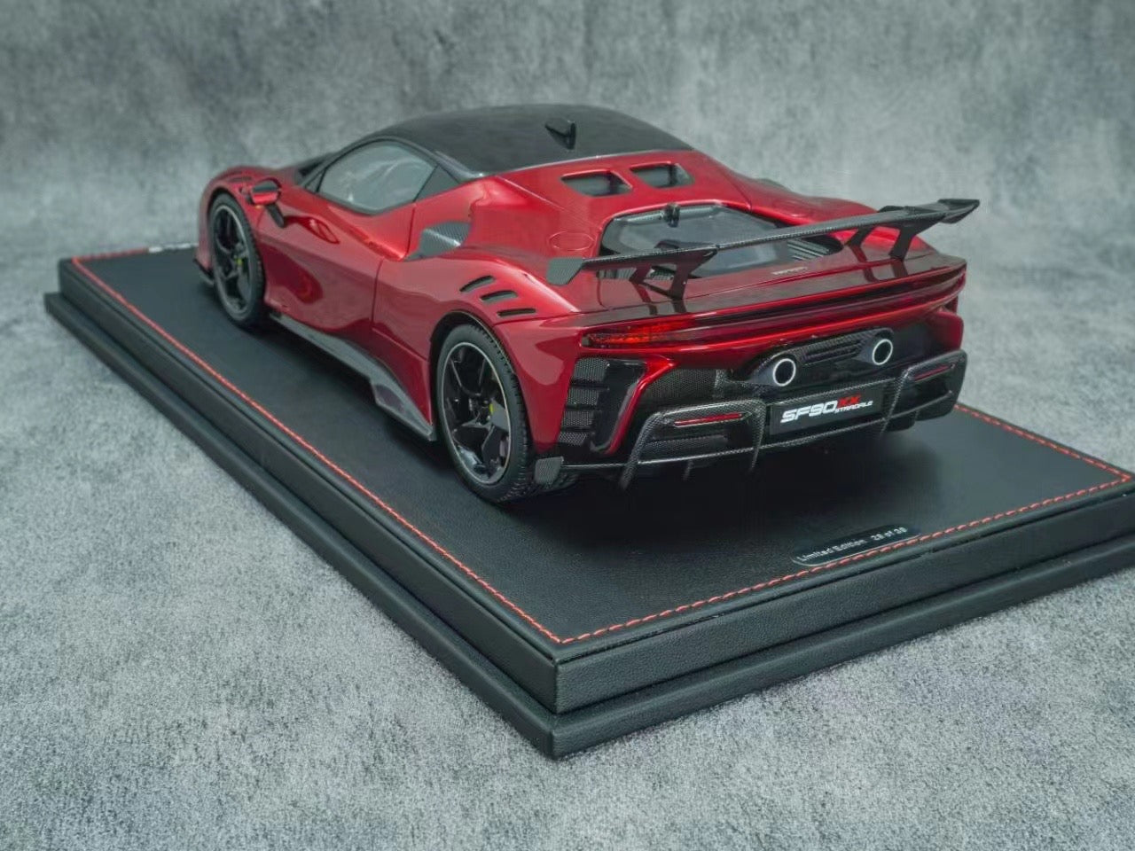 STRADA MODELLO 1/18 Ferrari SF90XX Simulation Model Car Ornaments Gift