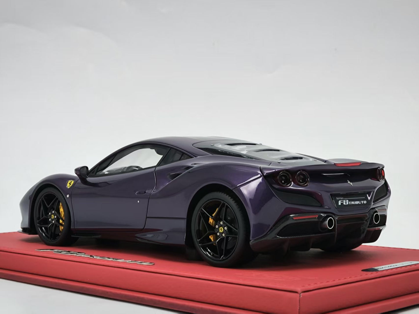 BBR 1/18 Ferrari F8 Hong Kong Purple Limited Edition Car Model