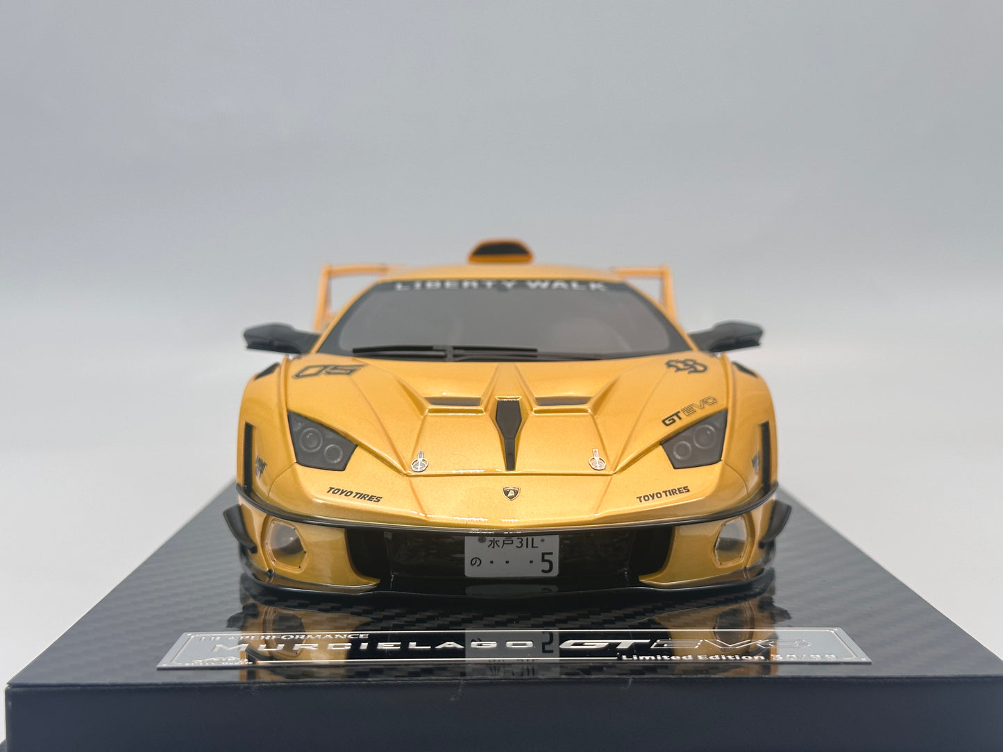 VIP 1/18 Lamborghini Murcielago GT EVO Pearl Yellow Resin Model Car VIP170