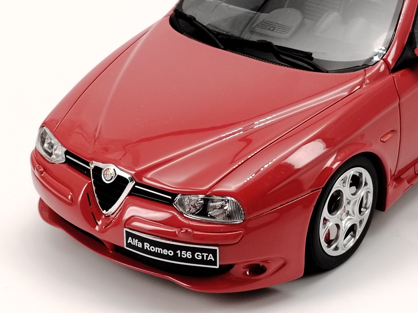 OTTO 1/18 Alfa Romeo 156 GTA Red Simulation Model Car
