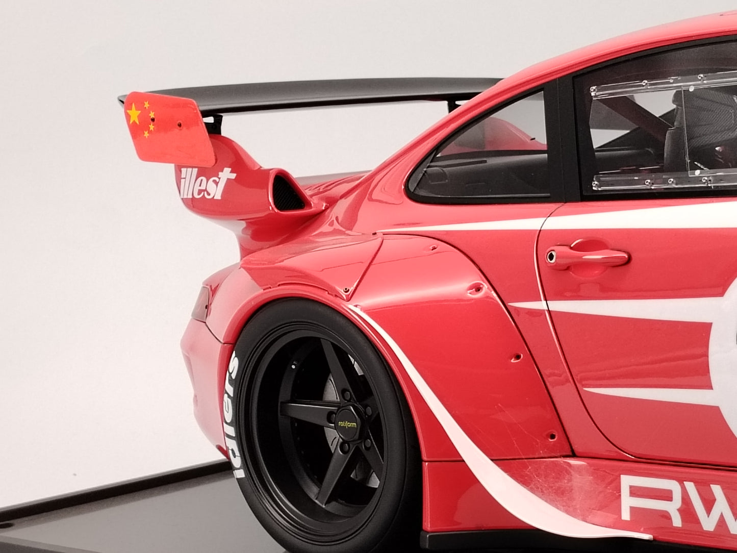 TIMOTHY&PIERRE 1/8 Porsche RWB 993 Red Limited Edition Car Model Collectible