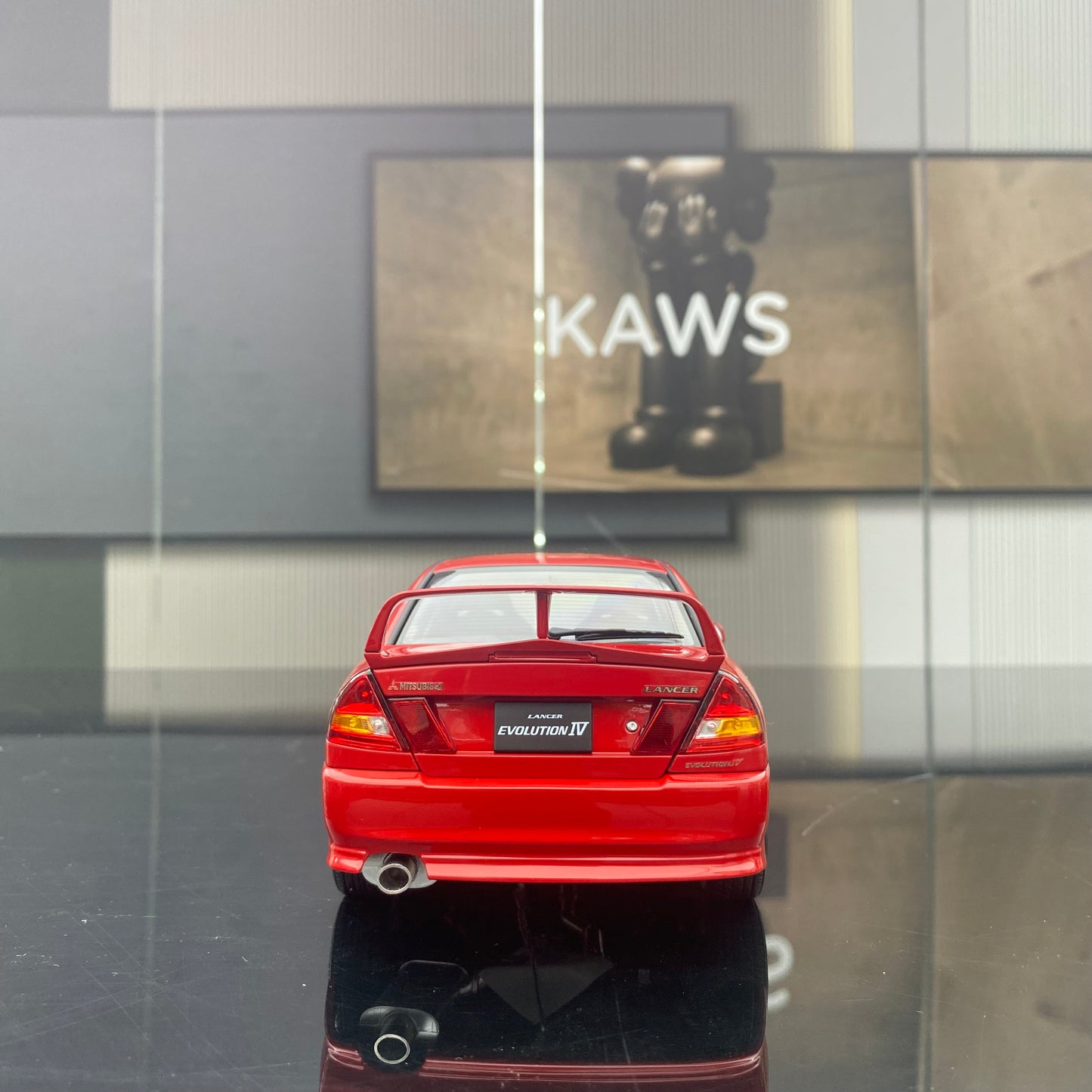 MOTORHELIX 1/18 Mitsubishi Lancer Evolution IV Palma Red Alloy Car Model