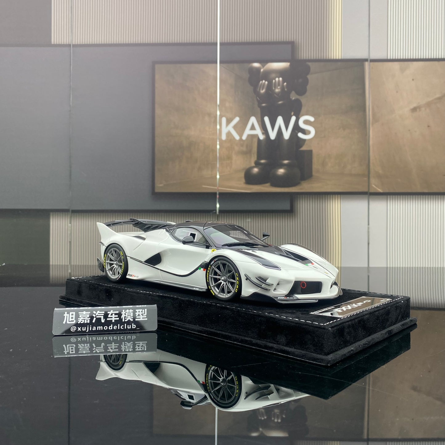 Ferrari FXXK EVO Edición Limitada HH 1/18