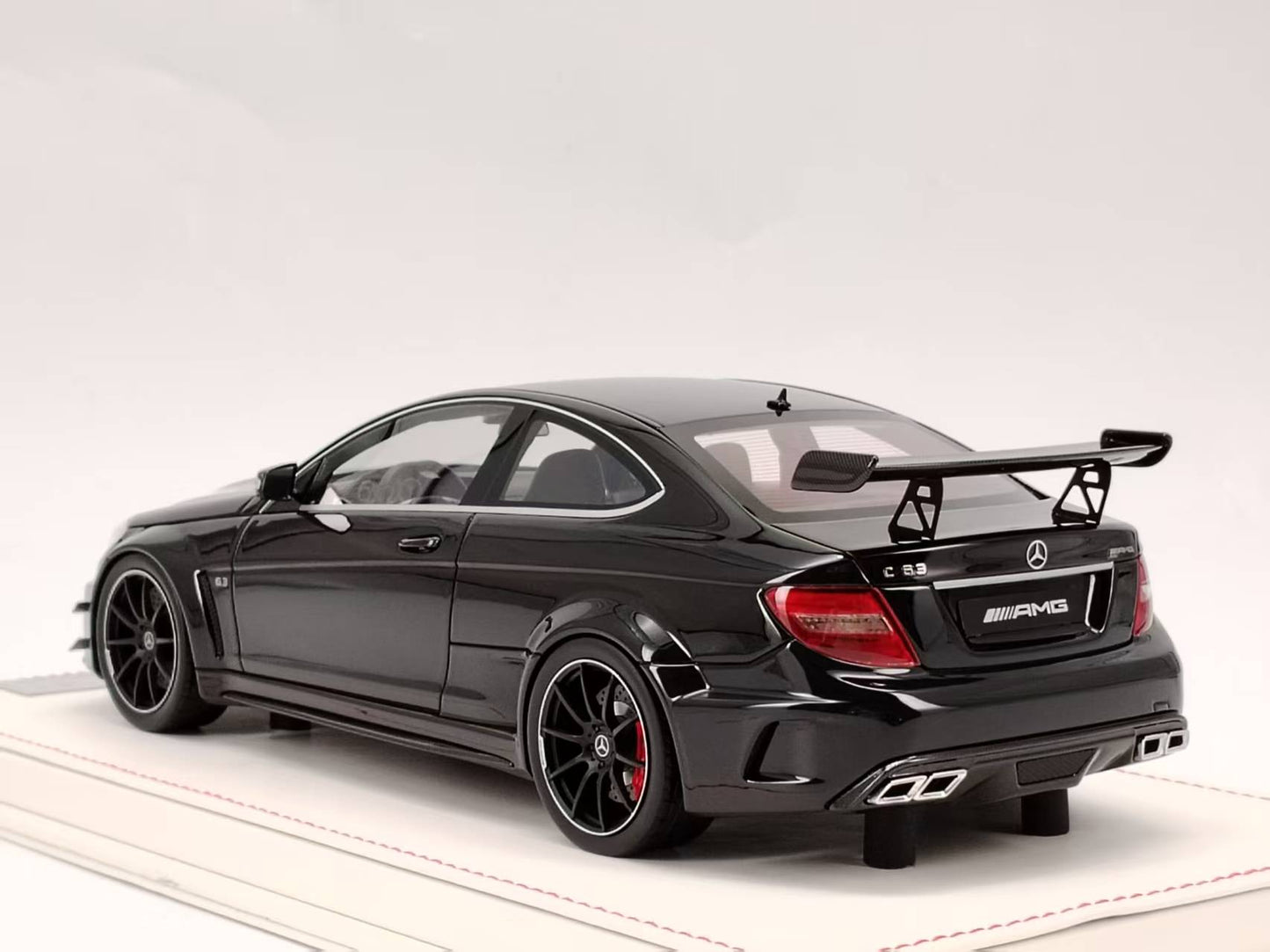 NA 1/18 Mercedes-Benz C63 AMG Black Series Black Resin Model Car