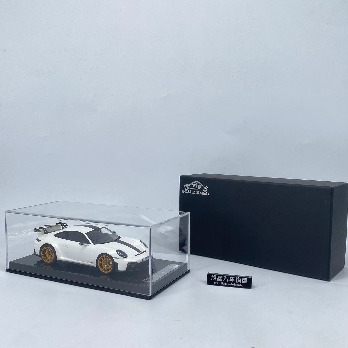 VIP 1/18 Porsche 992.2 GT3 limited edition car model ornaments