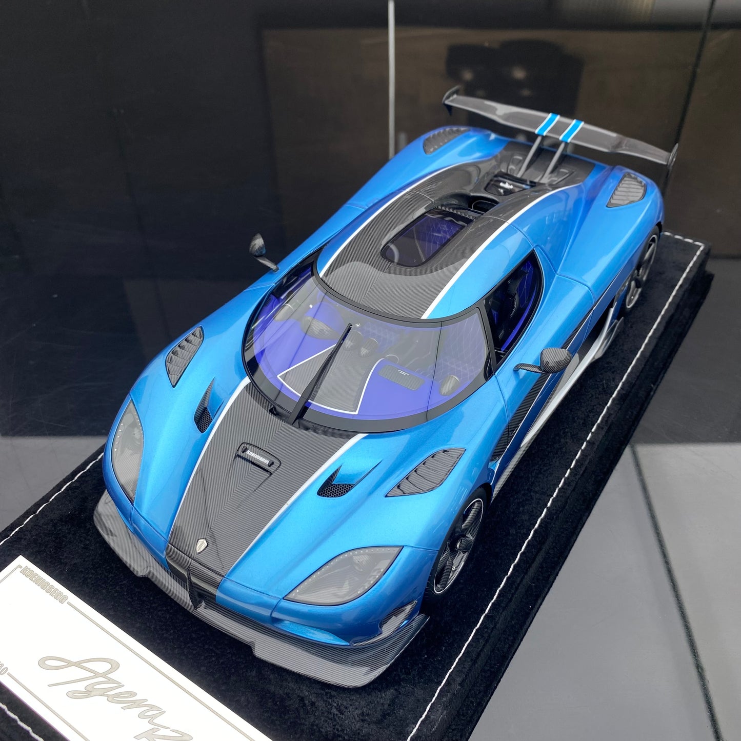 HH Model 1/18 Koenigsegg Agera RS Medusa Simulation Car Model Ornaments