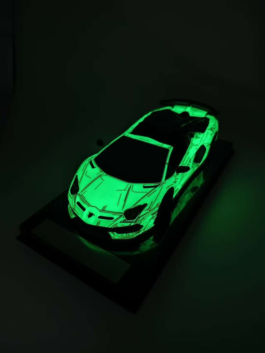 RUNNER 1/18 Lamborghini SVJ Limited Edition Simulation Model Car