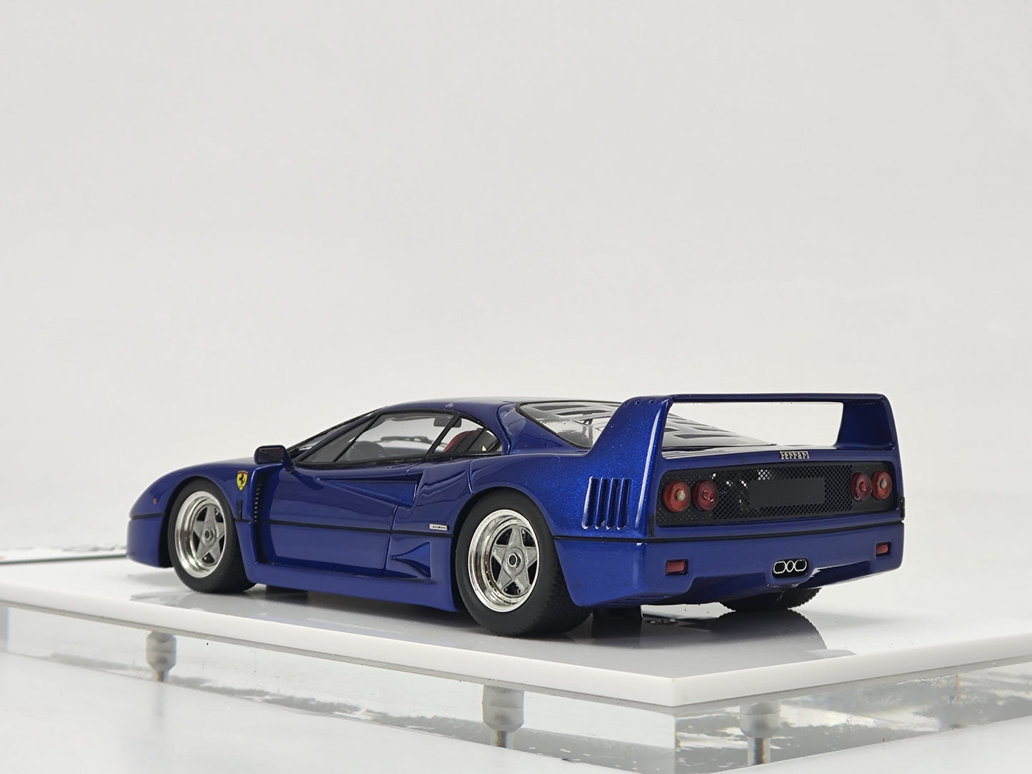 SCM 1/43 Ferrari F40 Blue Resin Limited Edition Model