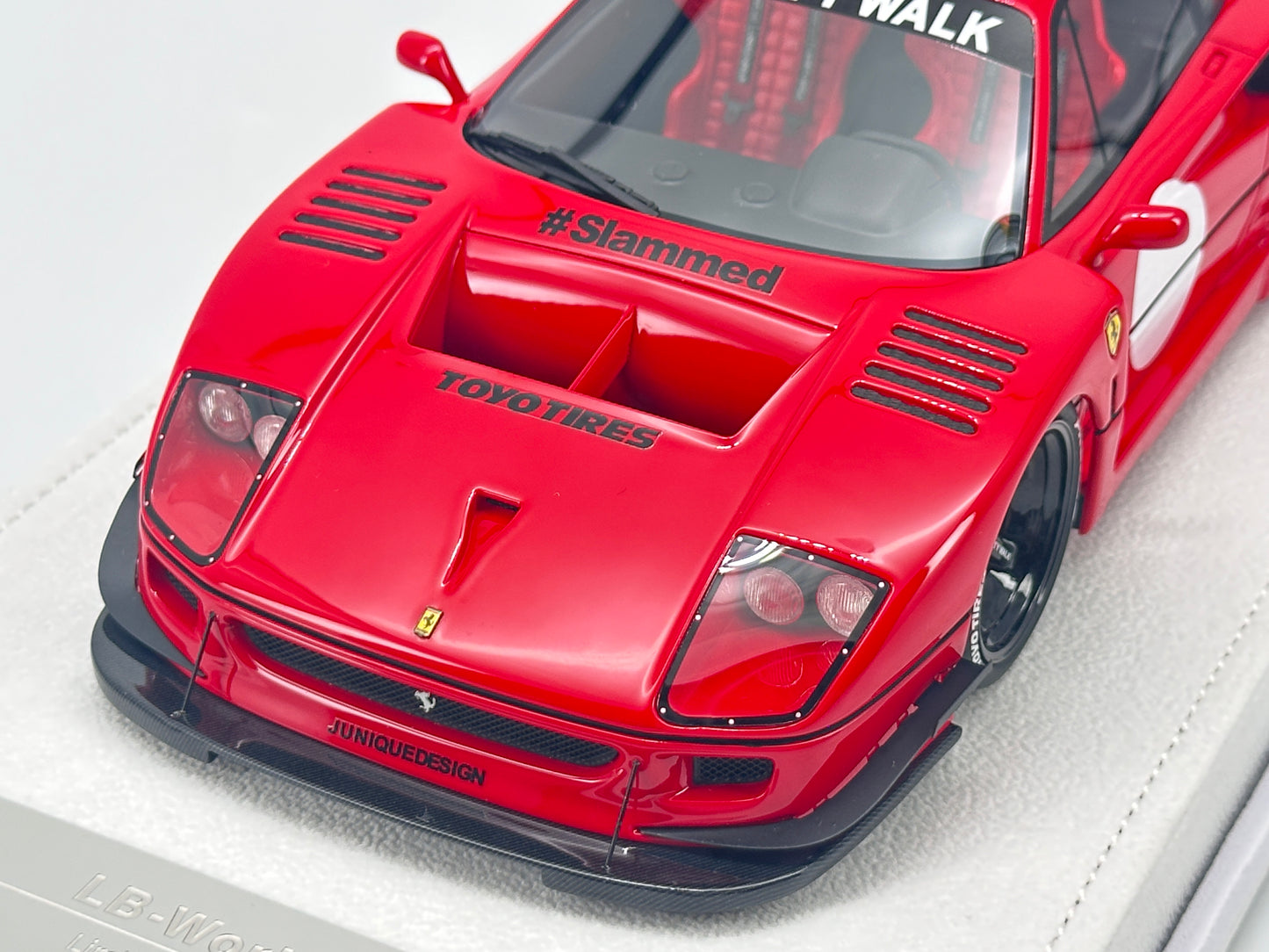BBA MODEL 1/18 Ferrari F40 Standard Red Resin Car Model BBA015