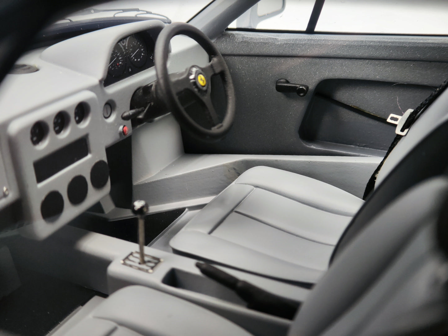 BBR 1/18 Ferrari F40 Grey Simulation Car Model