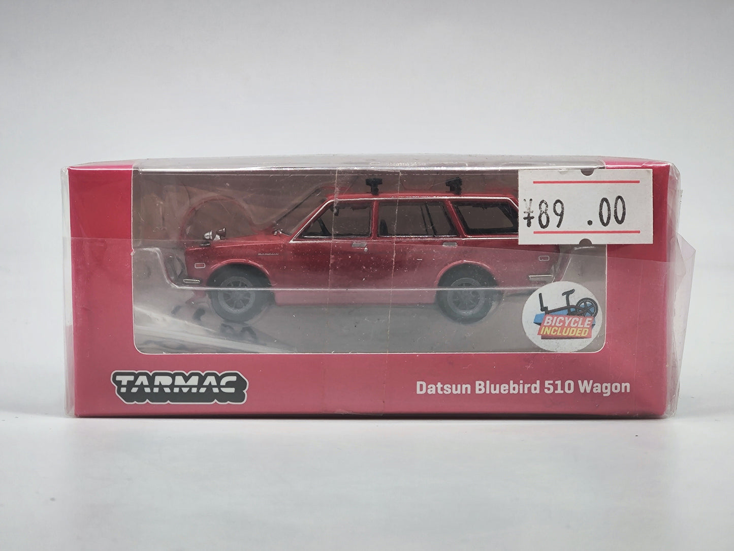 TARMAC WORK 1/64 Nissan Datsun Alloy Car Model TW183