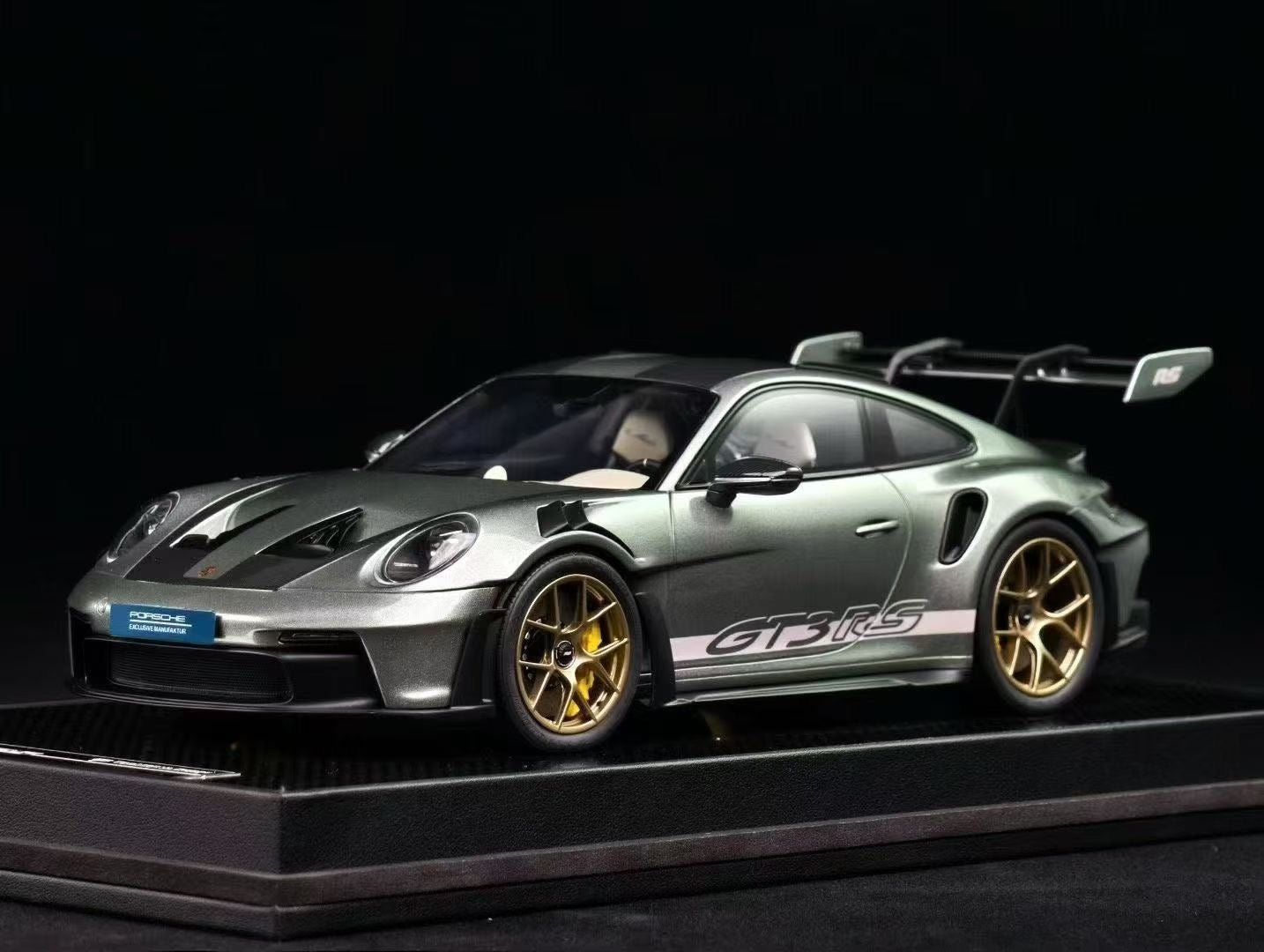TP 1/18 Porsche 992 GT3 RS (Weissach Package) Enhanced Edition